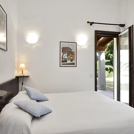 Rosamar Villa *